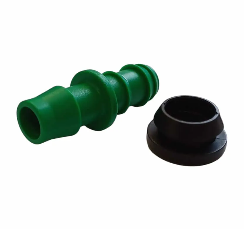 Conector inicial con aro de goma bilabiado